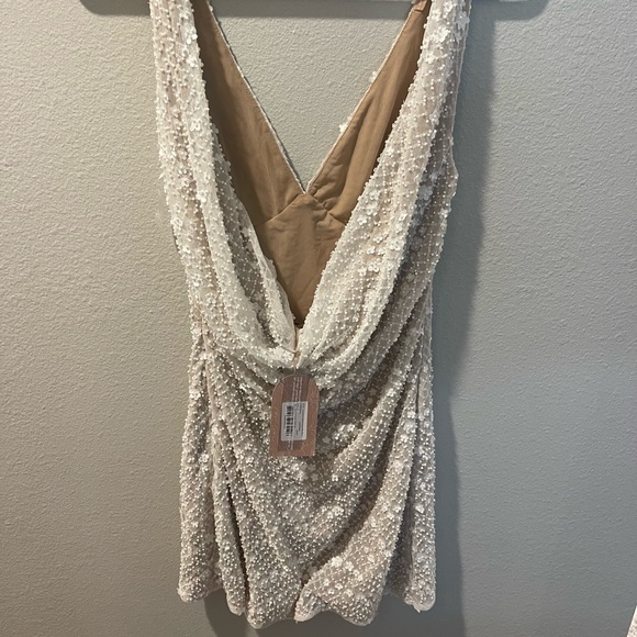 Meshki Louanne Sequin White Dress Size Medium - Picture 2 of 4